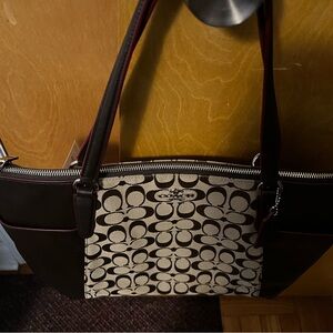 Coach shoulder bag